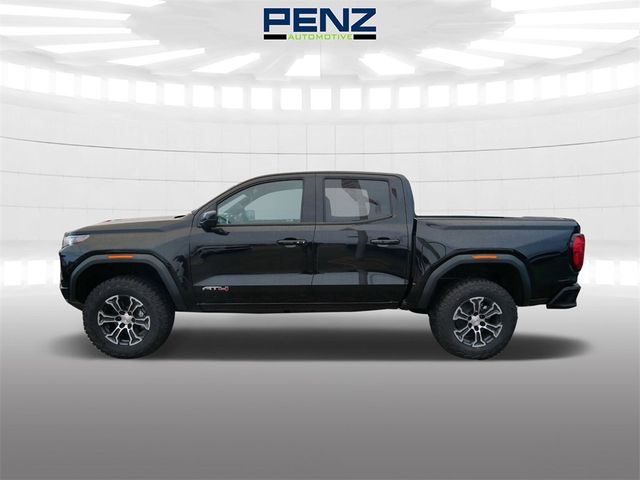 2024 GMC Canyon 4WD AT4