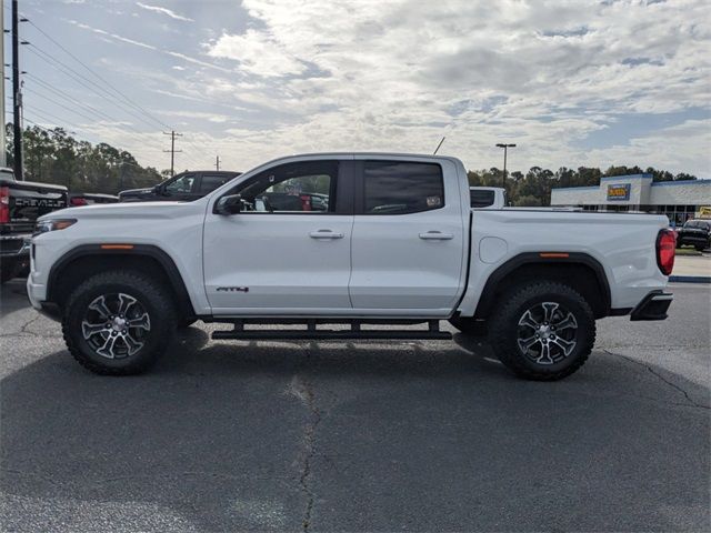 2024 GMC Canyon 4WD AT4