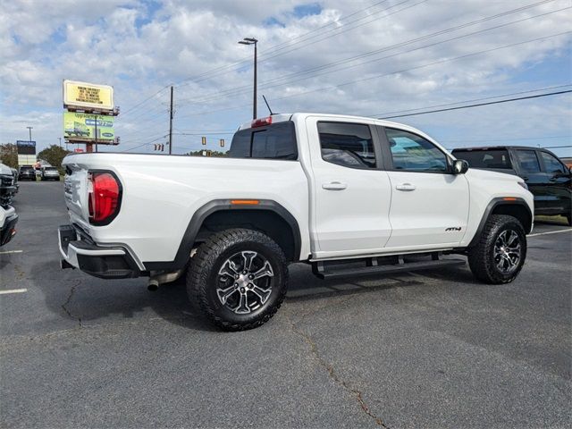 2024 GMC Canyon 4WD AT4