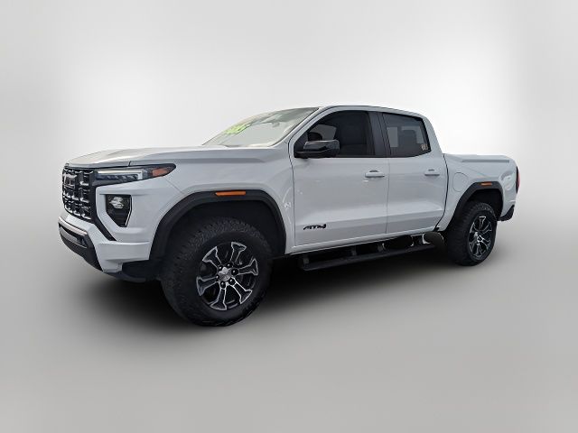 2024 GMC Canyon 4WD AT4