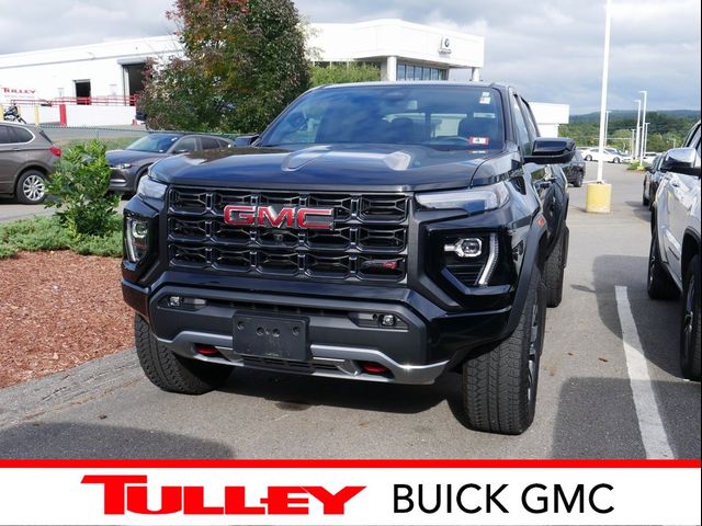 2024 GMC Canyon 4WD AT4