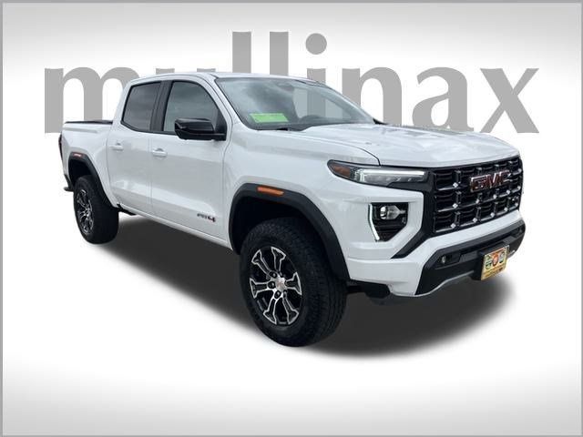 2024 GMC Canyon 4WD AT4