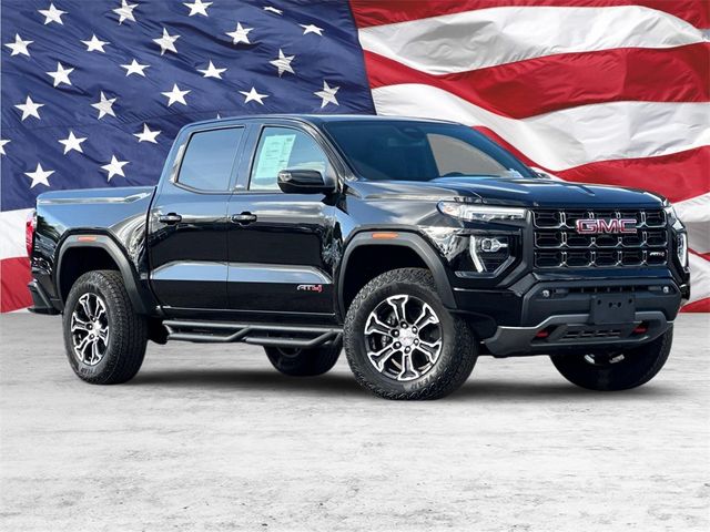 2024 GMC Canyon 4WD AT4