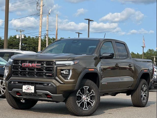 2024 GMC Canyon 4WD AT4