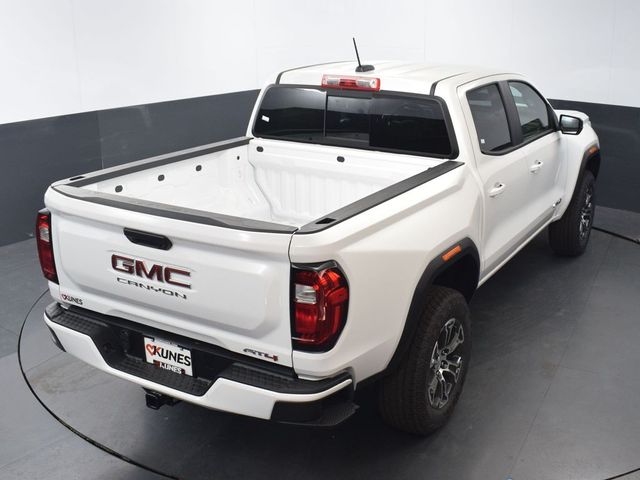 2024 GMC Canyon 4WD AT4