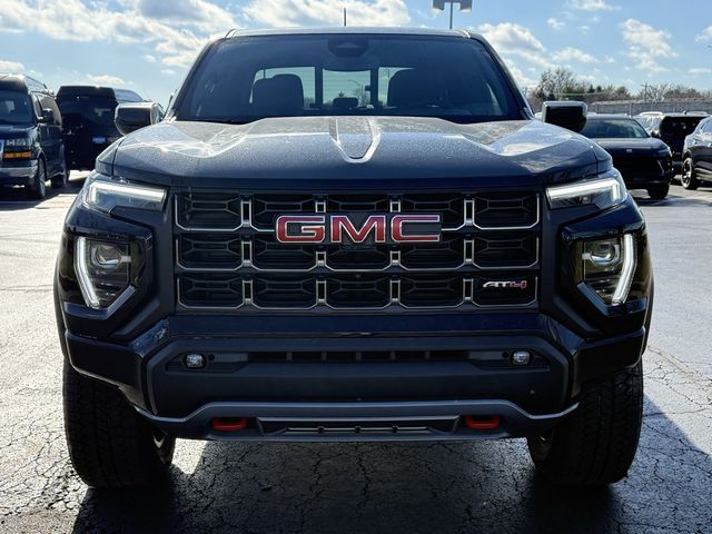 2024 GMC Canyon 4WD AT4