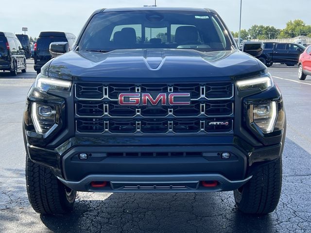 2024 GMC Canyon 4WD AT4