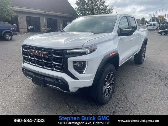 2024 GMC Canyon 4WD AT4