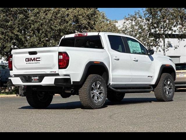 2024 GMC Canyon 4WD AT4