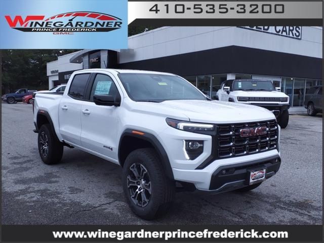 2024 GMC Canyon 4WD AT4