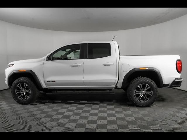 2024 GMC Canyon 4WD AT4