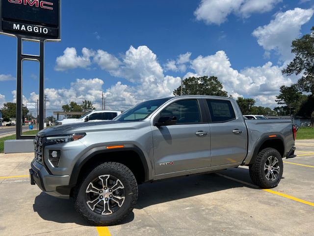 2024 GMC Canyon 4WD AT4