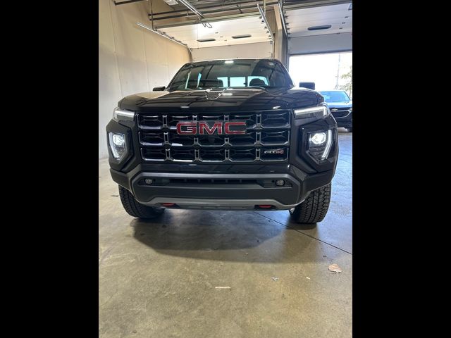 2024 GMC Canyon 4WD AT4