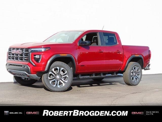 2024 GMC Canyon 4WD AT4