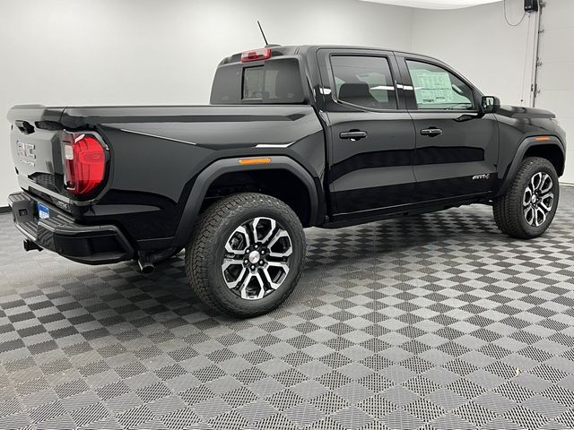 2024 GMC Canyon 4WD AT4