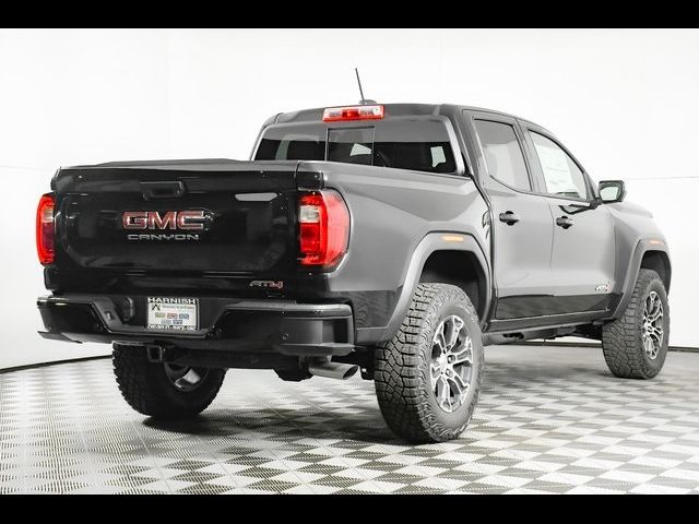 2024 GMC Canyon 4WD AT4