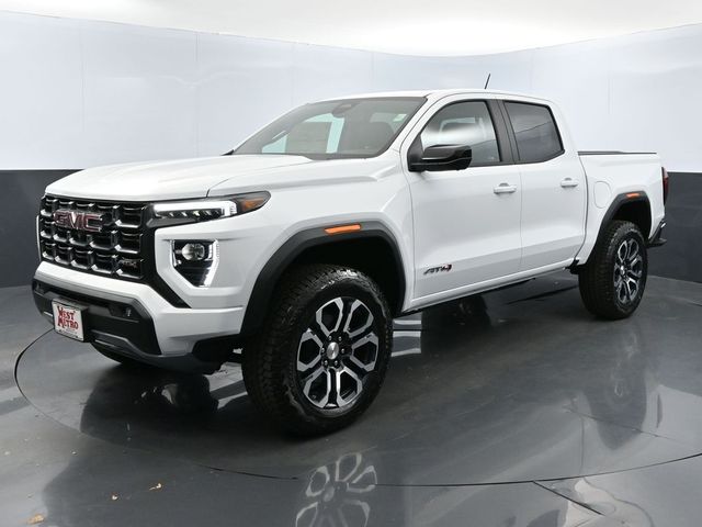 2024 GMC Canyon 4WD AT4