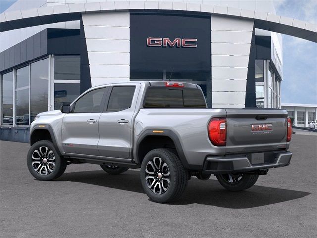 2024 GMC Canyon 4WD AT4