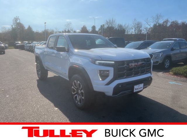 2024 GMC Canyon 4WD AT4