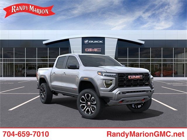 2024 GMC Canyon 4WD AT4