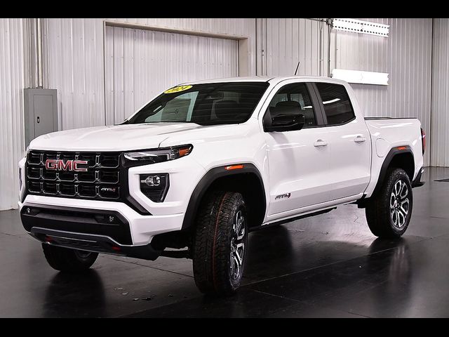 2024 GMC Canyon 4WD AT4