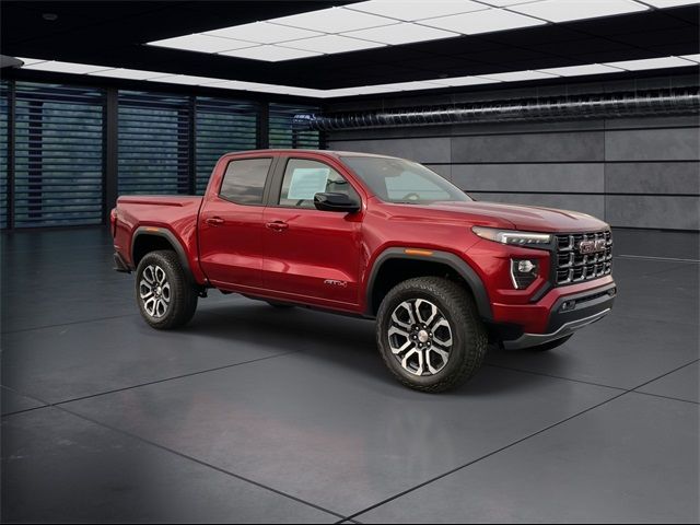 2024 GMC Canyon 4WD AT4