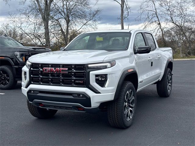 2024 GMC Canyon 4WD AT4