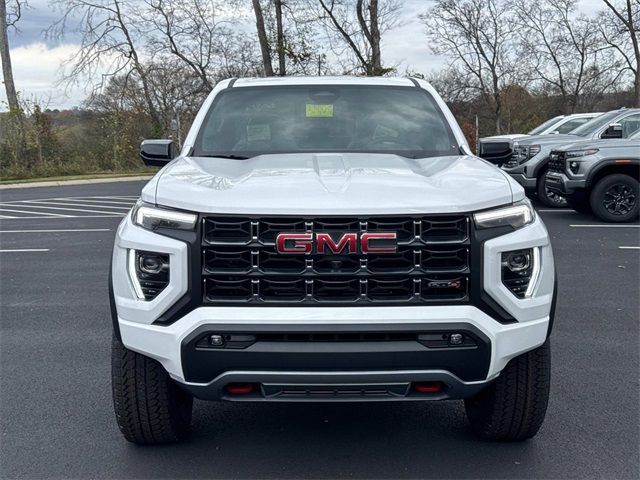 2024 GMC Canyon 4WD AT4