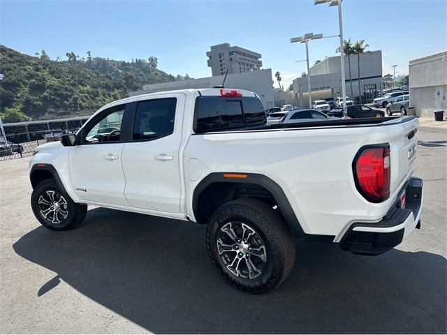 2024 GMC Canyon 4WD AT4