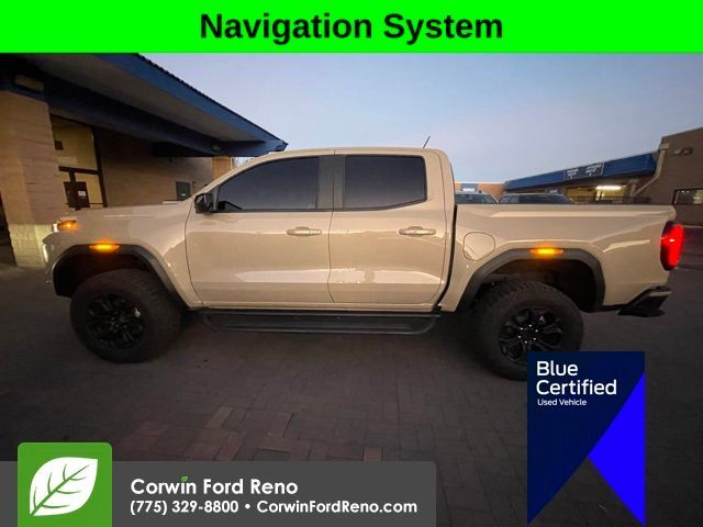 2024 GMC Canyon 4WD AT4