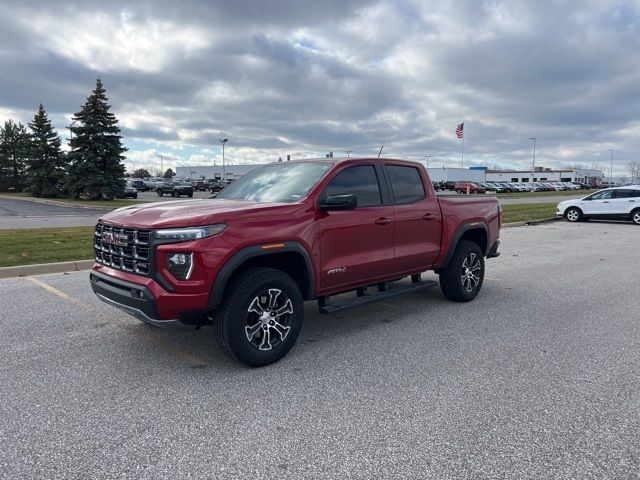 2024 GMC Canyon 4WD AT4