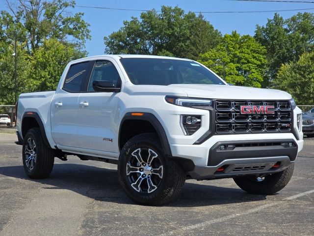 2024 GMC Canyon 4WD AT4