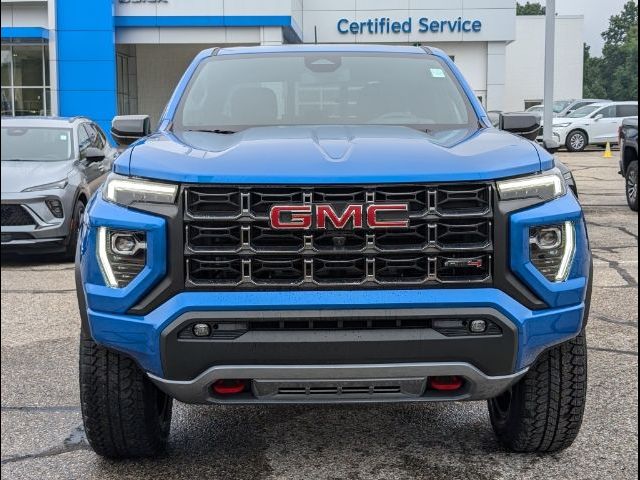 2024 GMC Canyon 4WD AT4