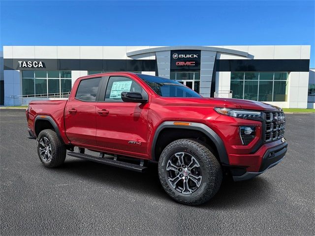 2024 GMC Canyon 4WD AT4