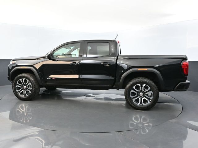 2024 GMC Canyon 4WD AT4