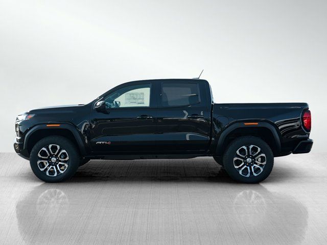 2024 GMC Canyon 4WD AT4