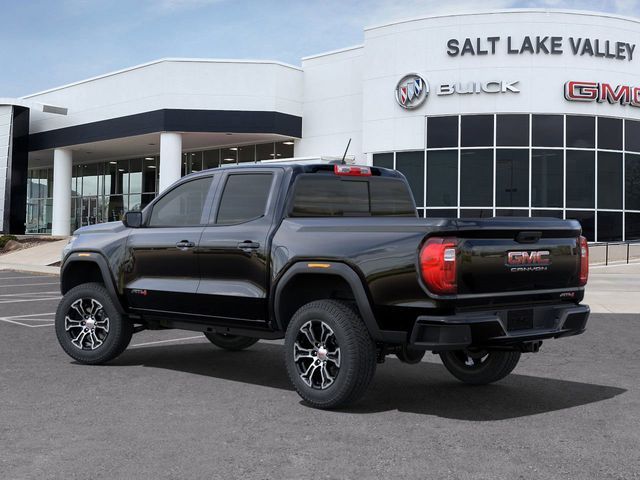 2024 GMC Canyon 4WD AT4