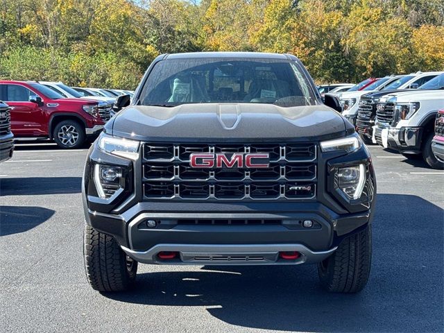 2024 GMC Canyon 4WD AT4