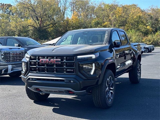 2024 GMC Canyon 4WD AT4