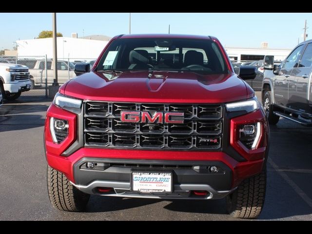 2024 GMC Canyon 4WD AT4