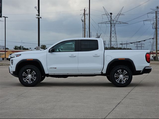 2024 GMC Canyon 4WD AT4