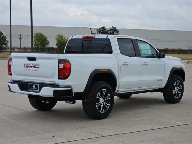 2024 GMC Canyon 4WD AT4