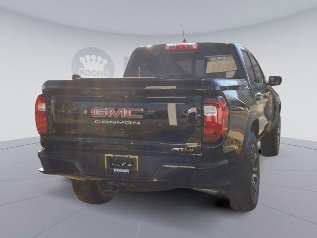 2024 GMC Canyon 4WD AT4