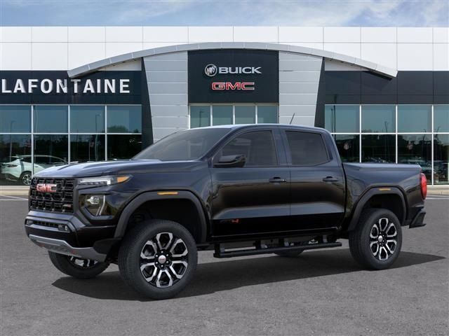 2024 GMC Canyon 4WD AT4