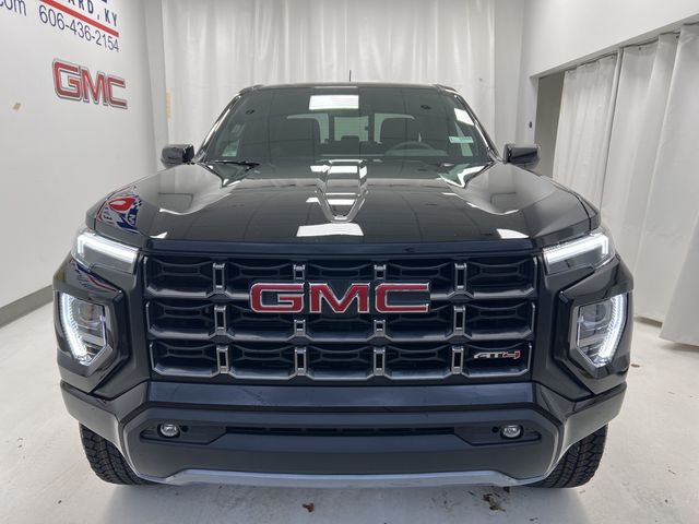 2024 GMC Canyon 4WD AT4