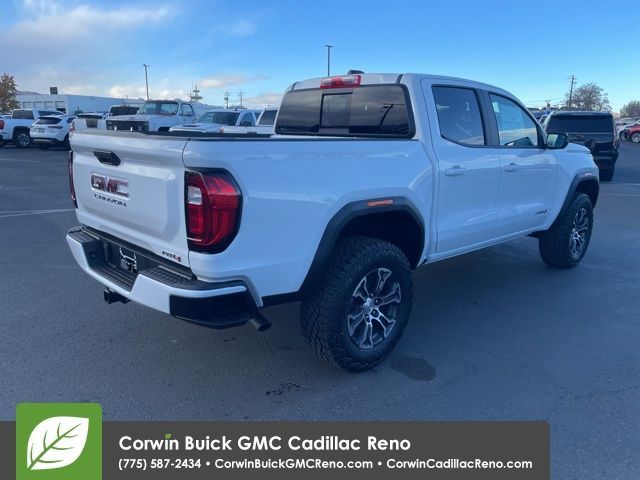 2024 GMC Canyon 4WD AT4