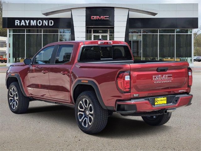 2024 GMC Canyon 4WD AT4