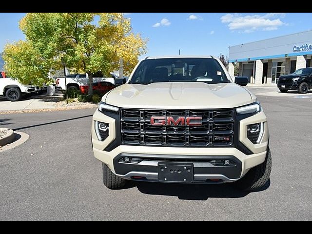 2024 GMC Canyon 4WD AT4