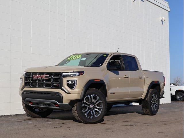 2024 GMC Canyon 4WD AT4