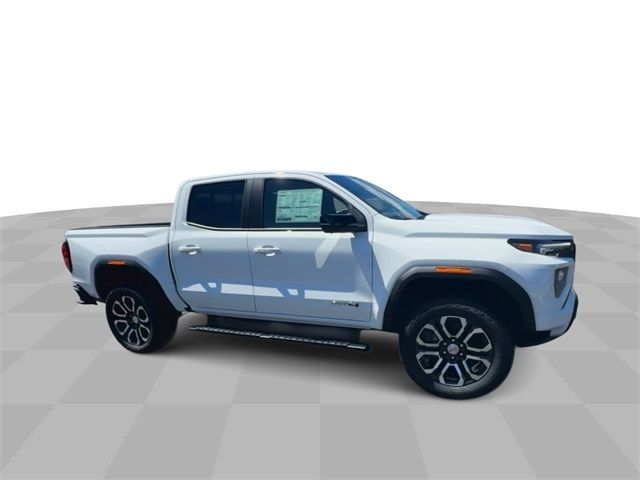 2024 GMC Canyon 4WD AT4